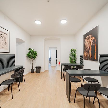Chic Central City Rooms By Home2 Wien Ngoại thất bức ảnh