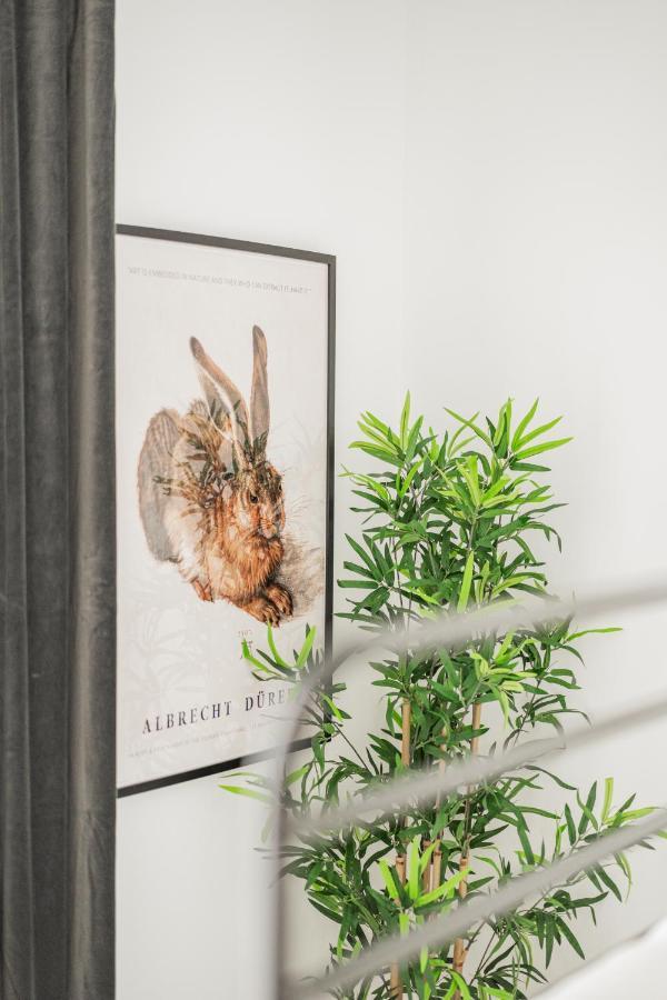 Chic Central City Rooms By Home2 Wien Ngoại thất bức ảnh