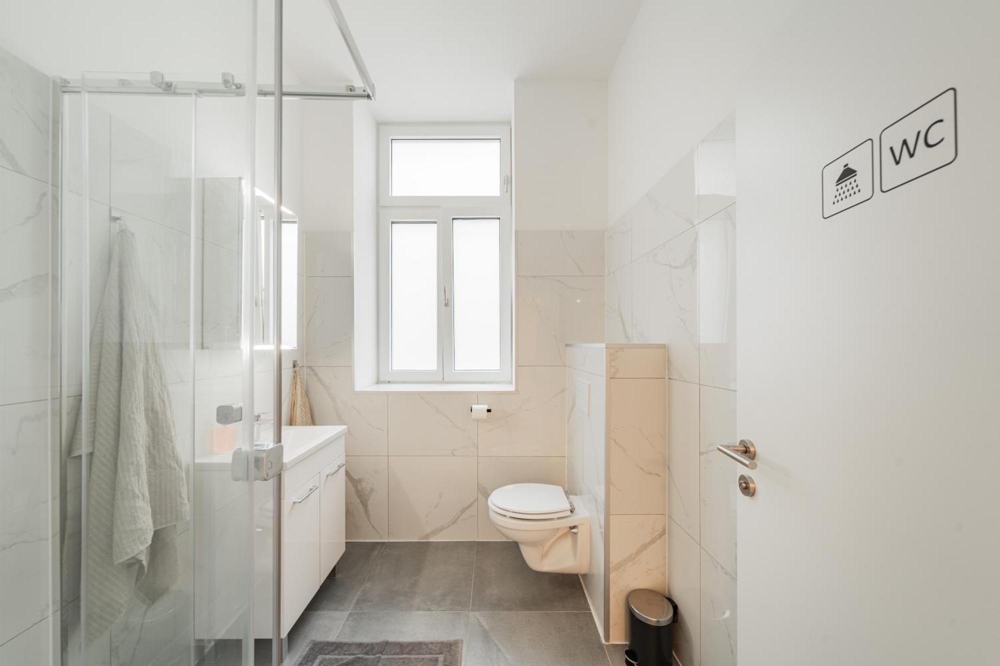 Chic Central City Rooms By Home2 Wien Ngoại thất bức ảnh