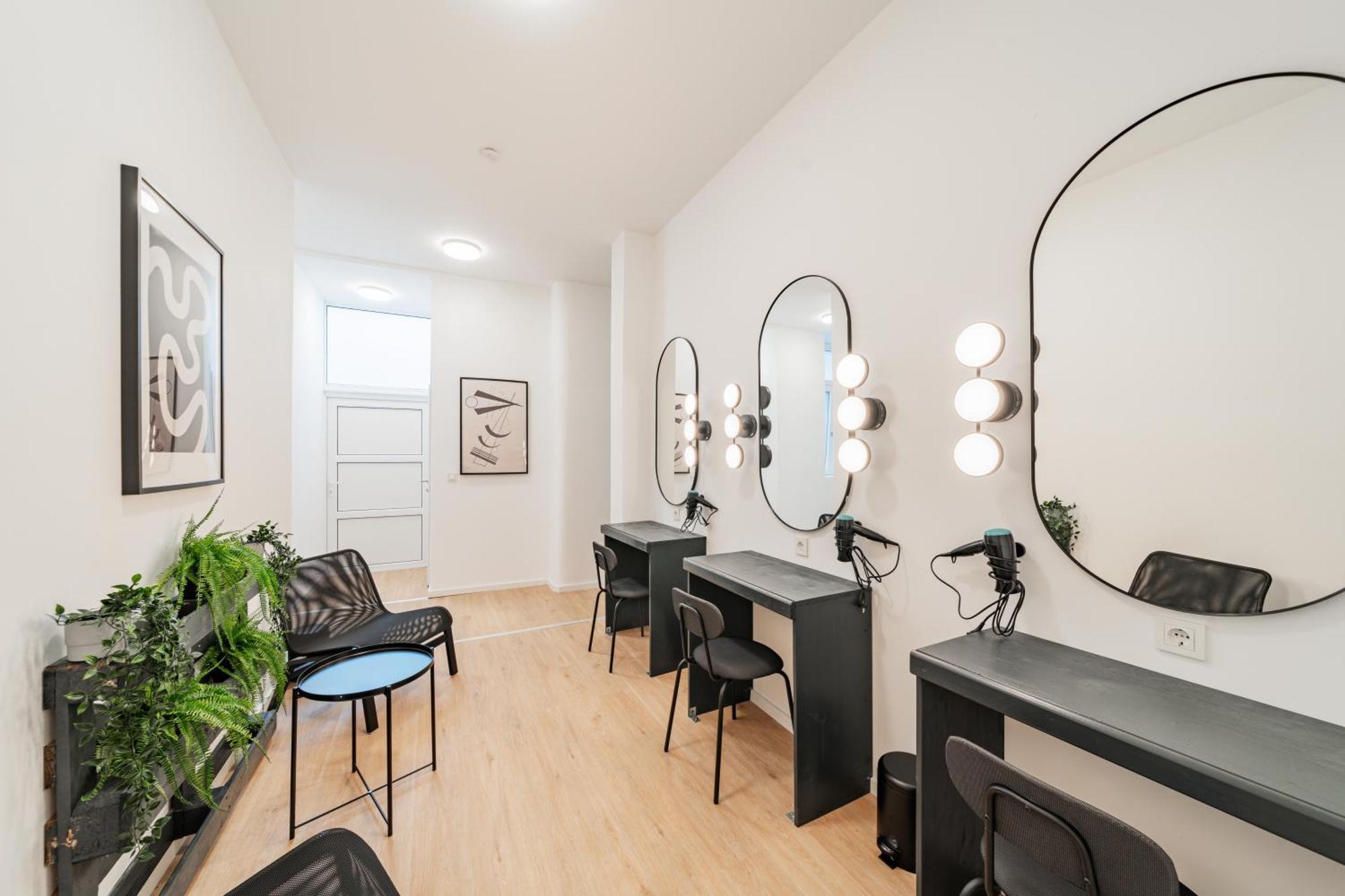 Chic Central City Rooms By Home2 Wien Ngoại thất bức ảnh