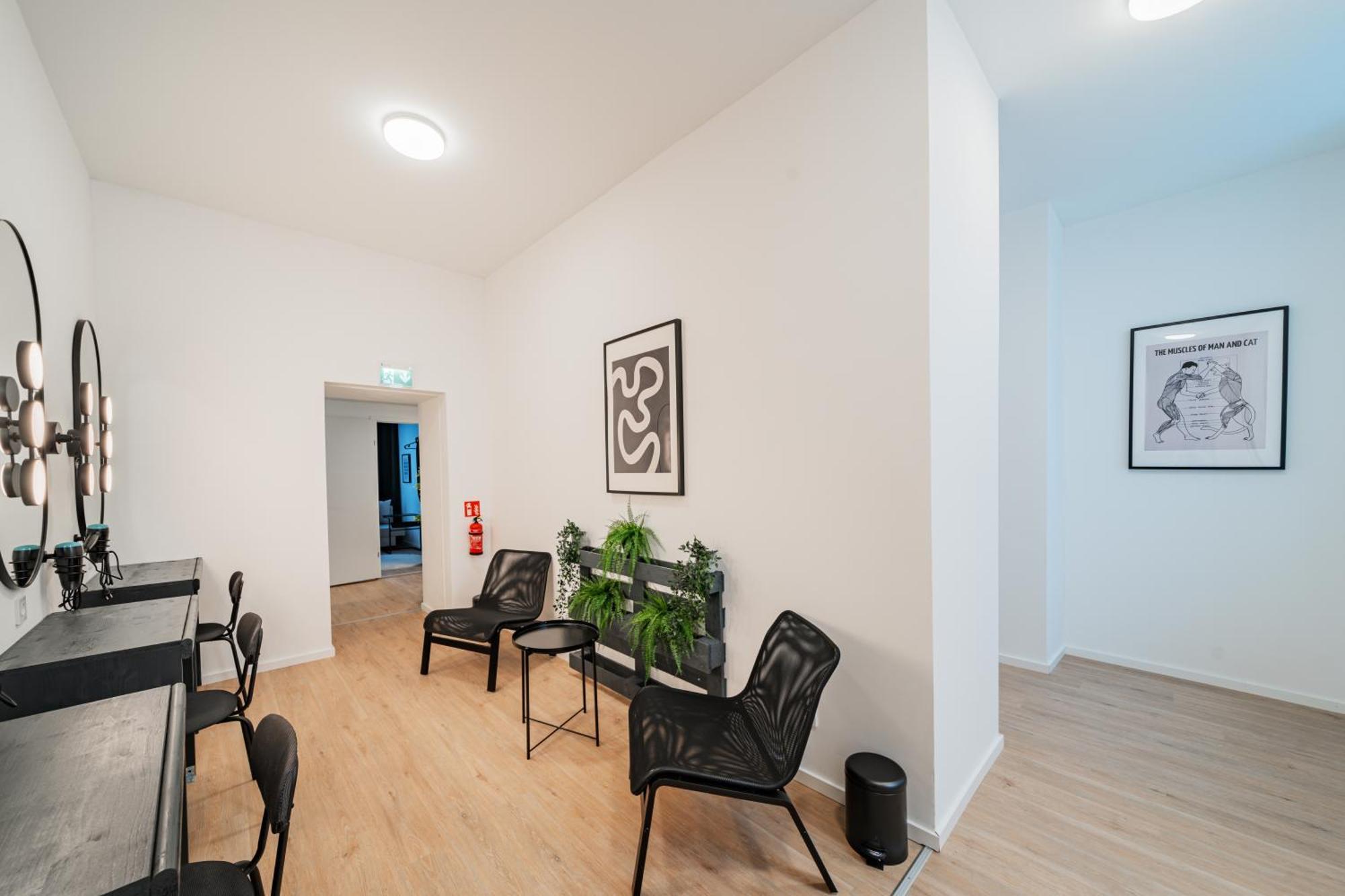 Chic Central City Rooms By Home2 Wien Ngoại thất bức ảnh