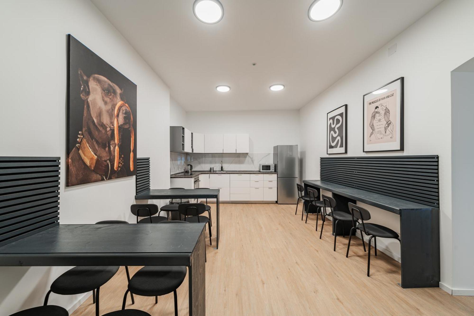 Chic Central City Rooms By Home2 Wien Ngoại thất bức ảnh