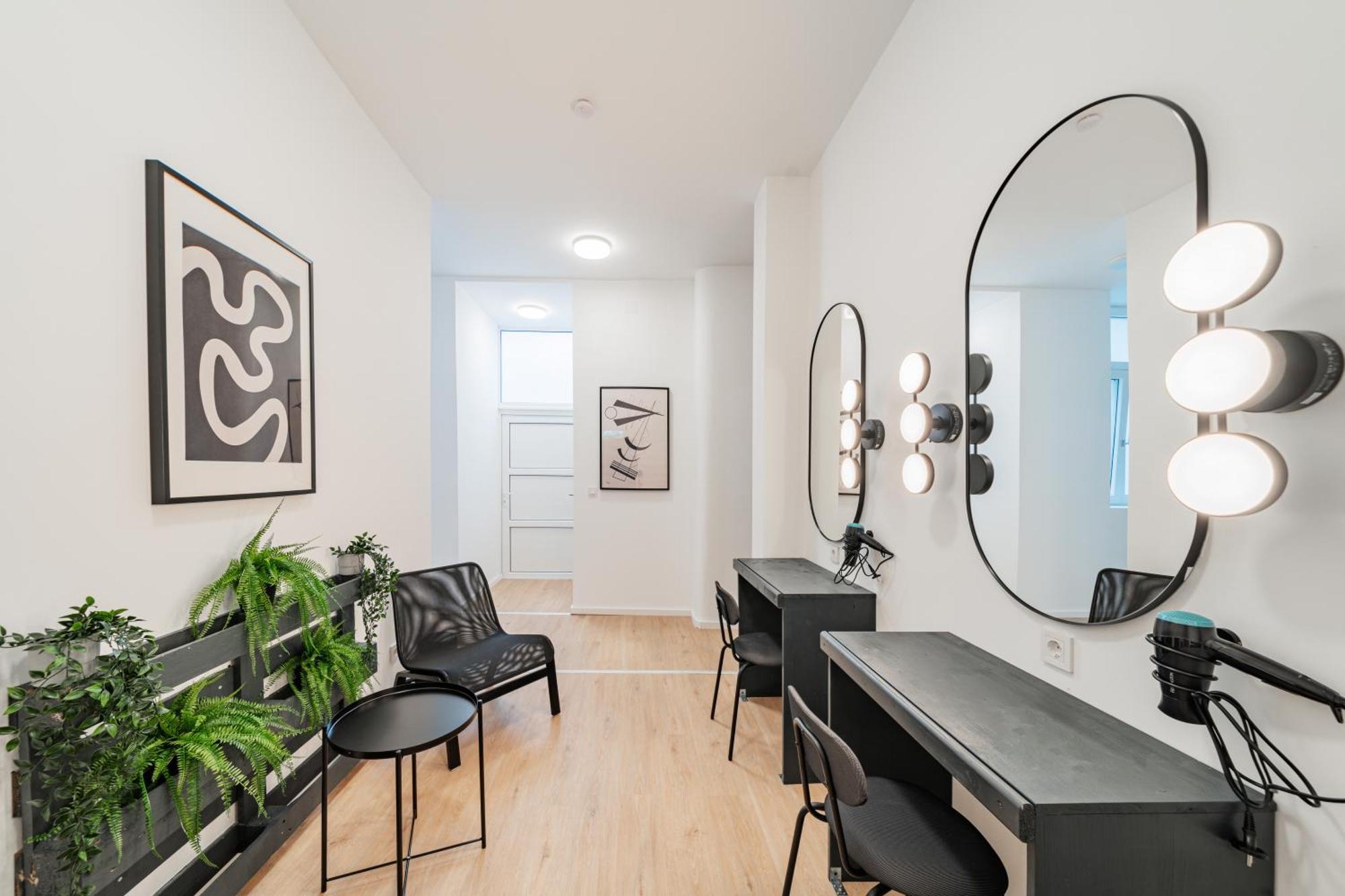 Chic Central City Rooms By Home2 Wien Ngoại thất bức ảnh